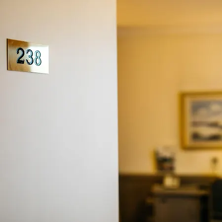 Hotel Consul Retro