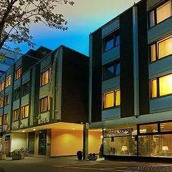 Consul Retro Hotel