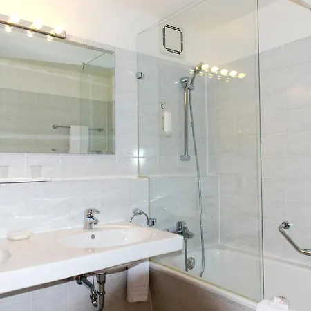 Consul Retro 3* Bonn